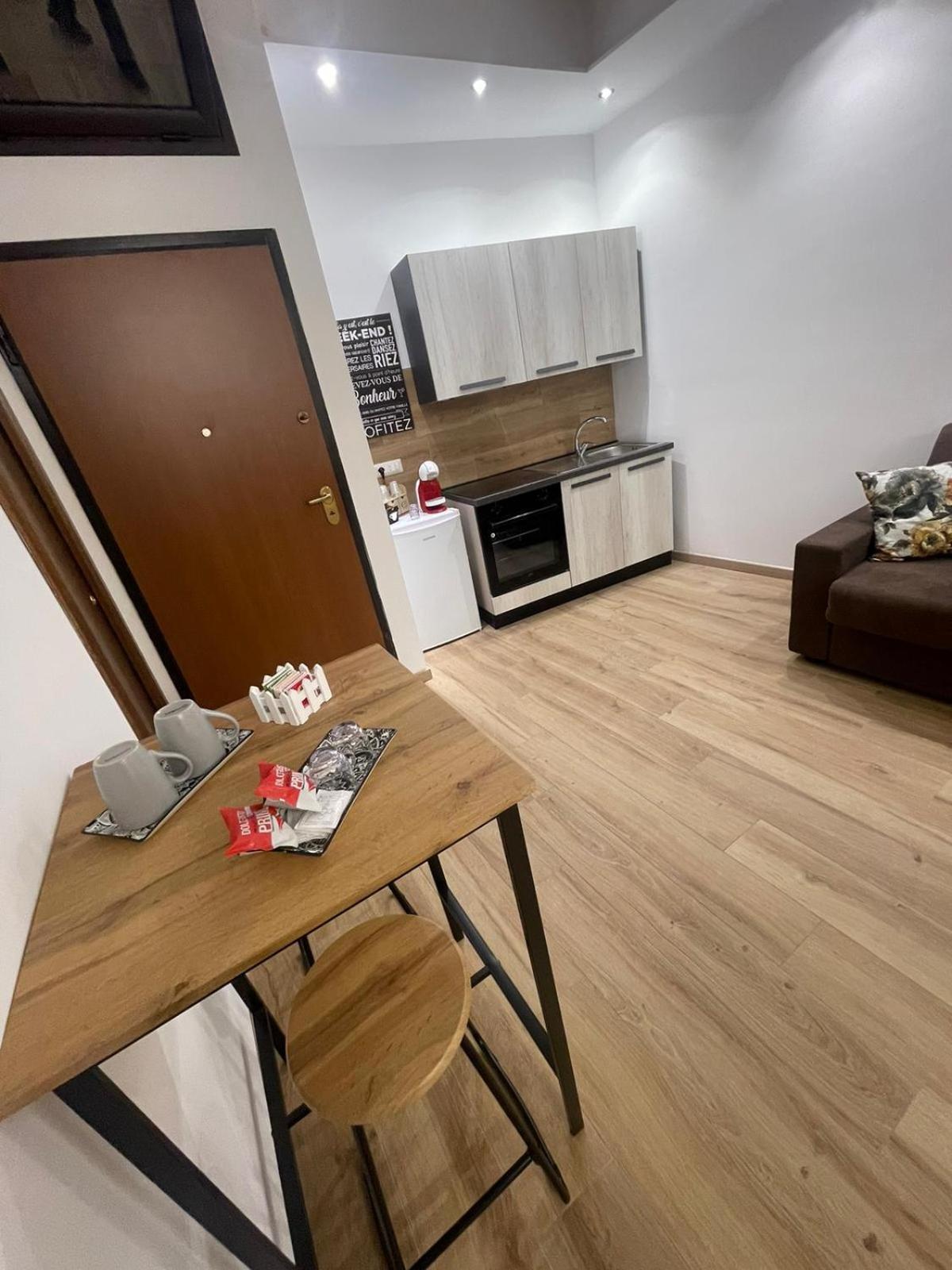 Relax Apartment 39 Crotone Ngoại thất bức ảnh